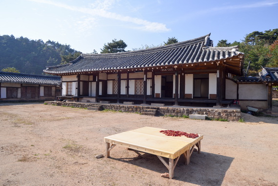 종택 근경