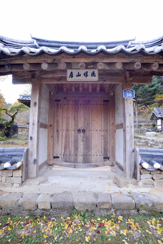 입구 근접