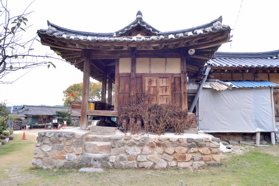 측면