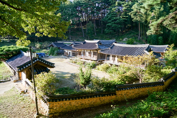 해월종택 전경