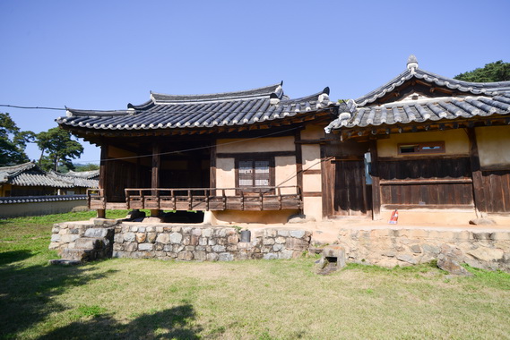 정면