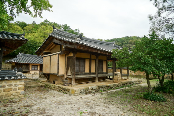 창녕조씨 지산종택