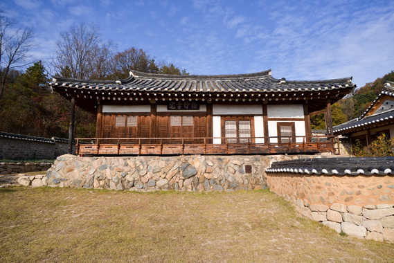 정면