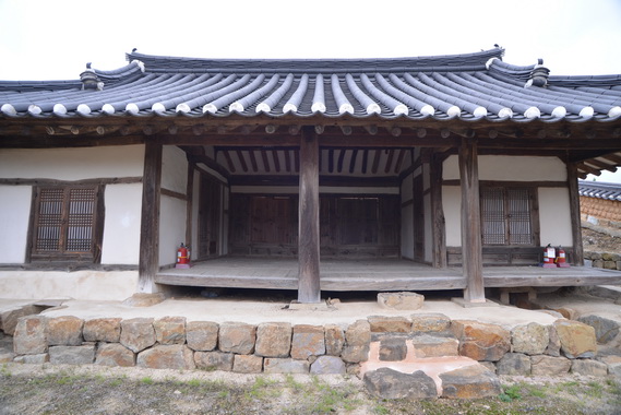 정면