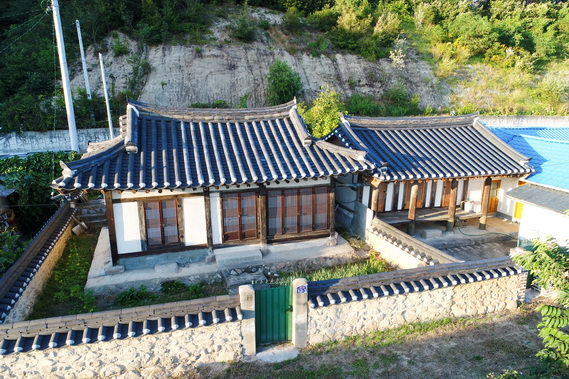 진일재종택 송월헌(환수정) 전경