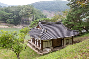 고산정 후면