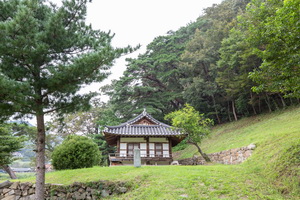 고산정 오른쪽 측면