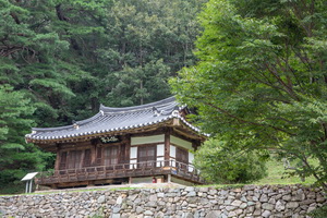 고산정 전경