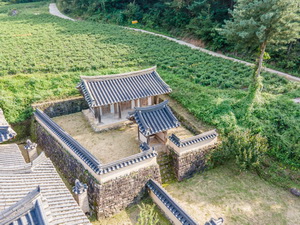 동계서원 측면 전경