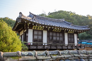 뇌풍정 측면 전경