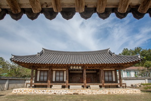 도남정사 전경