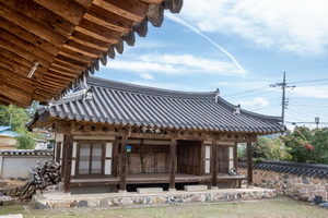 도남정사 동재 측면 전경
