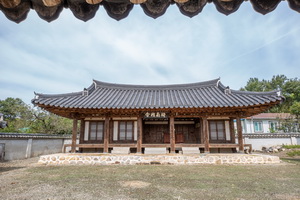 도남정사 전경