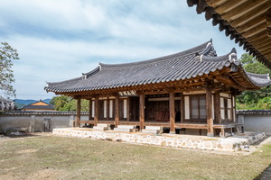 도남정사 측면 전경