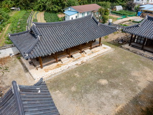도남정사 측면 전경