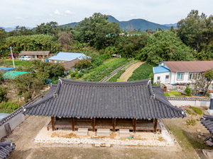 도남정사 전경