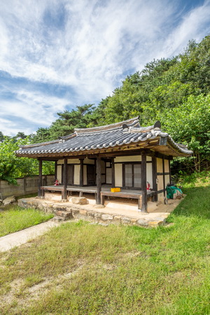 명교당 측면 전경