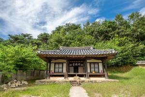 명교당 전경