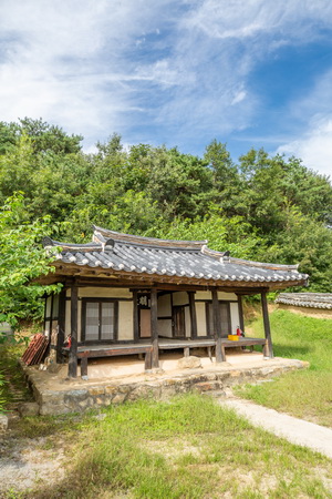 명교당 측면 전경