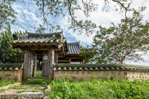 삼수정 정문 전경