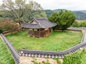 삼수정 측면