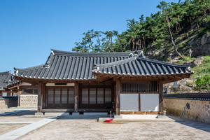 전사청 전경