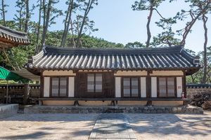 표암재 동재 전경
