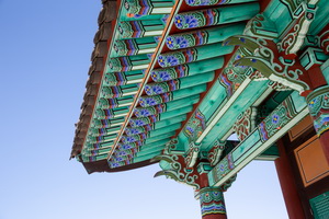 악강묘 처마