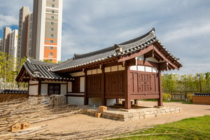 박상진 의사 생가 옆 전각채 2 후경