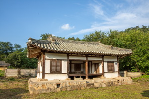 용계서원 측면 전경