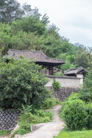 이가당 측면 전경