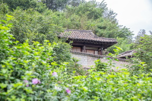이가당 측면 전경
