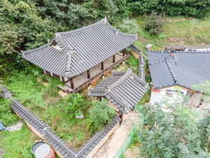 일원재 측면 전경