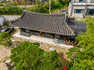 어은정 측면 전경