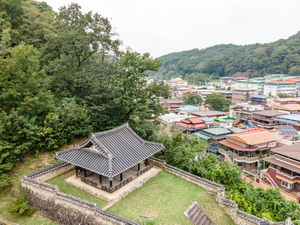 추원재 측면