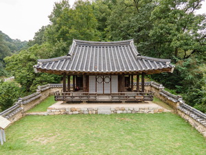 추원재 전경