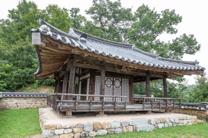 추원재 측면 전경