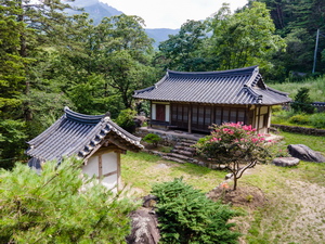 만귀정 측면 전경