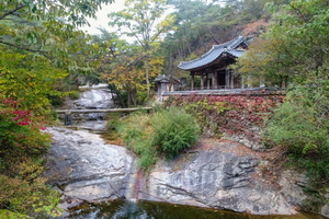 만휴정 전경