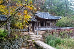 만휴정 전경