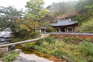 만휴정 전경