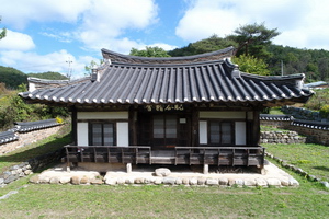 만곡정사 정면