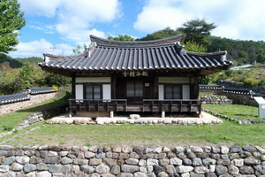 만곡정사 정면