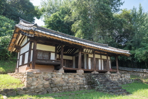 청계서당 측면 전경