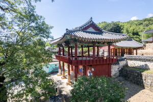 풍화루 측면 전경