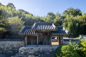 옥계서원 대문